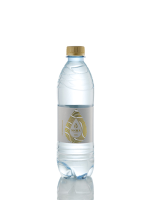 Still drinking water 0.5 l